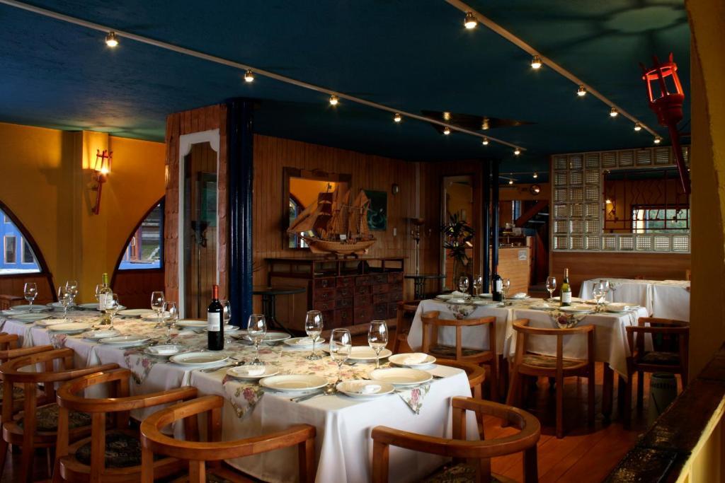 Hotel Galeon Azul Ancud Esterno foto